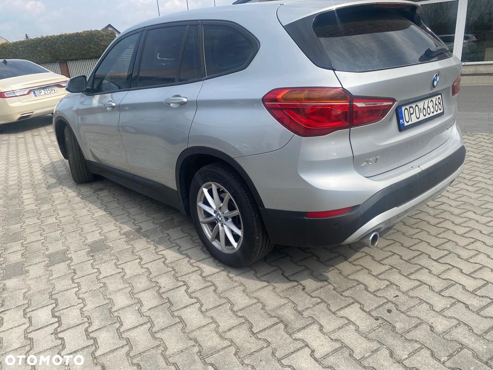 BMW X1 sDrive18i M Sportpaket - 7
