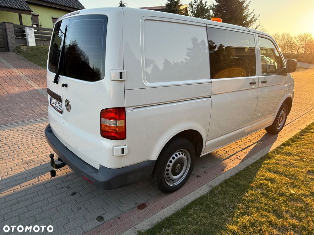 Volkswagen Transporter Caravelle - 5