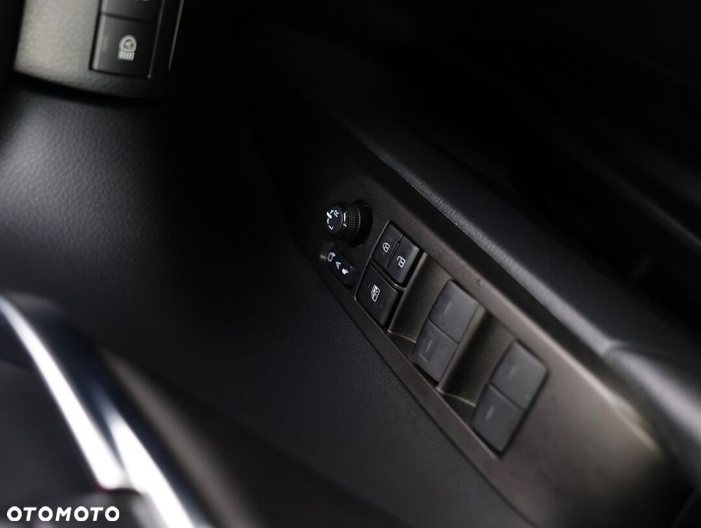 Toyota Camry 2023