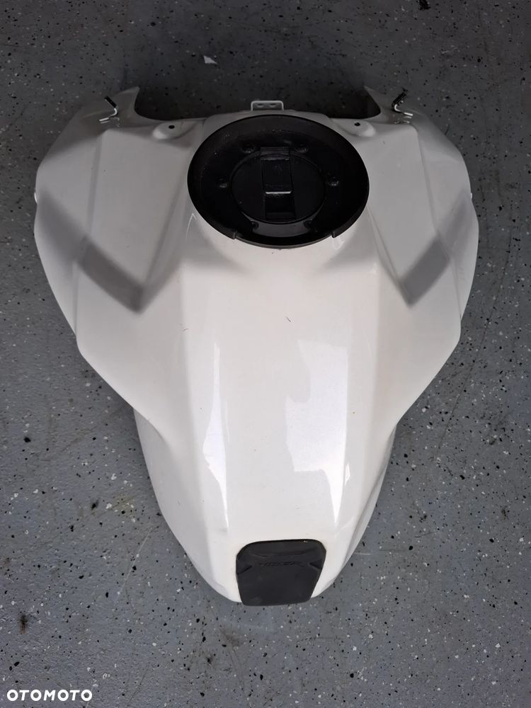 Triumph Tiger 1200 Explorer zbiornik bak - 1