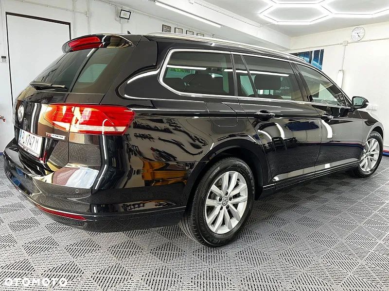Volkswagen Passat 1.6 TDI (BlueMotion Technology) Comfortline - 3