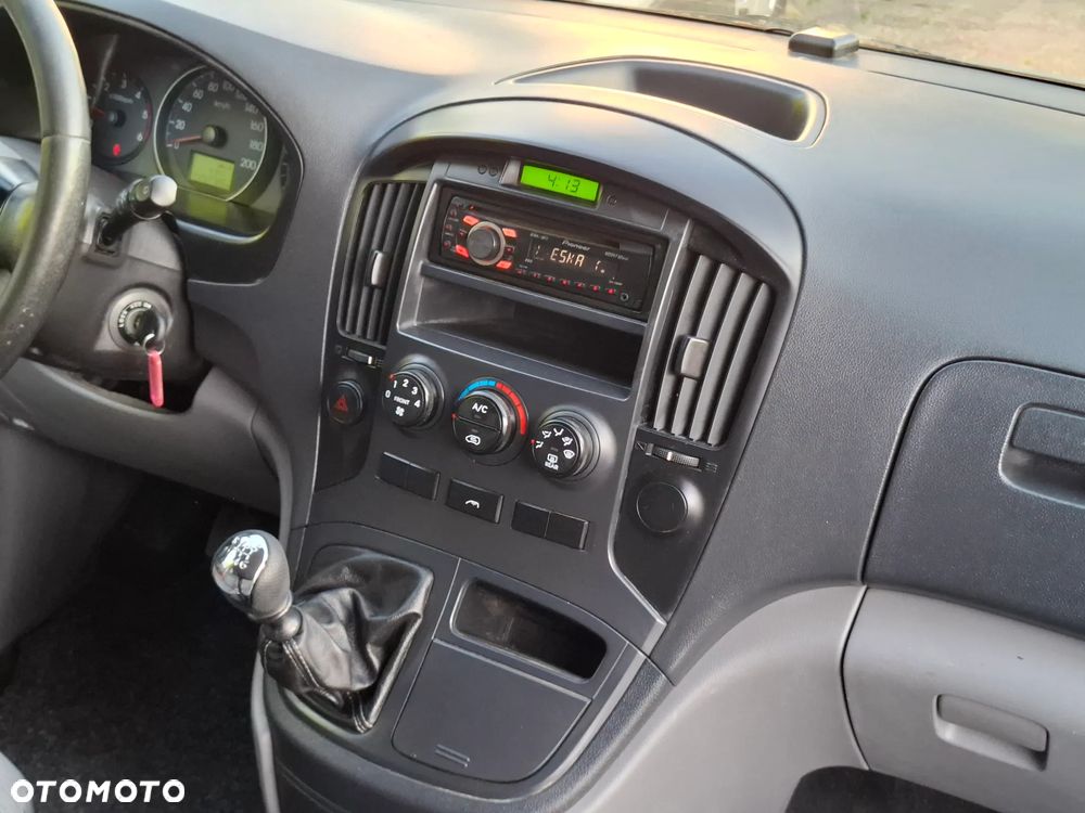 Hyundai H-1 H300 dubel kabina 2.5CRDI 136KM KLIMA - 24
