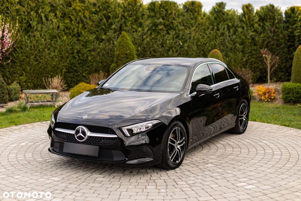 Mercedes-Benz Klasa A 200 7G-DCT - 3