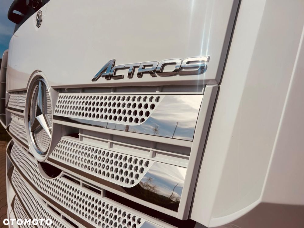 Mercedes-Benz Actros - 20