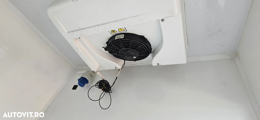 Mercedes-Benz Sprinter Frigorific Thermoking - 9