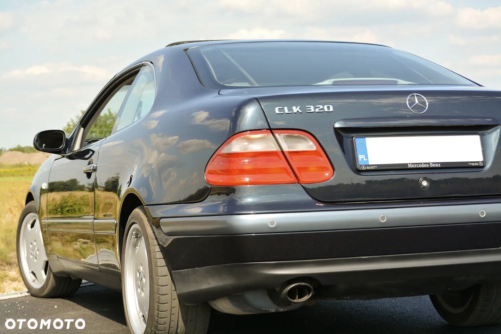 Mercedes-Benz CLK - 20