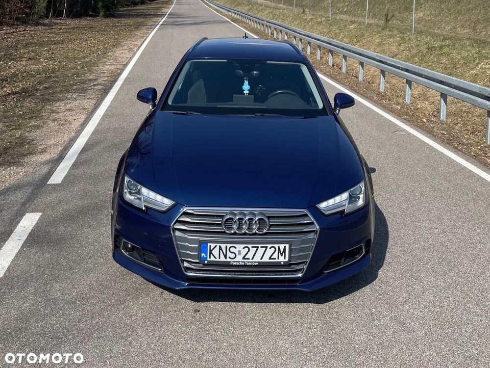 Audi A4 Avant 2.0 TDI S tronic - 22