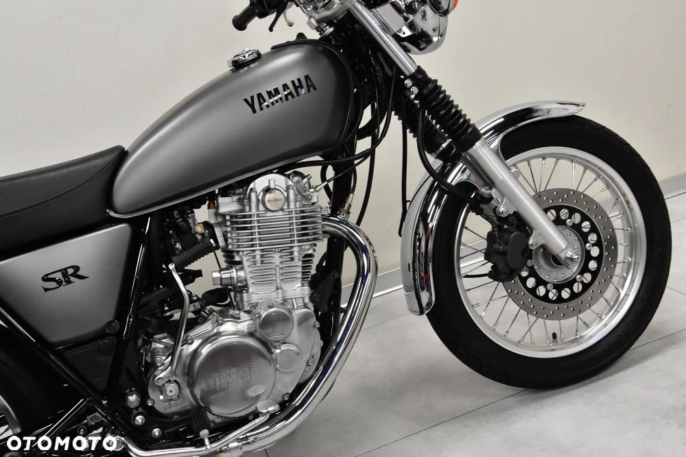 Yamaha SR - 12