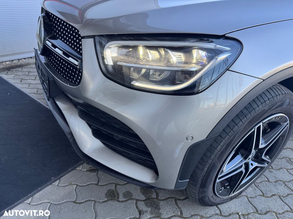 Mercedes-Benz GLC - 34