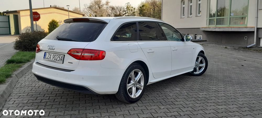 Audi A4 Avant 2.0 TDI DPF clean diesel quattro S tronic S line Sportpaket - 19