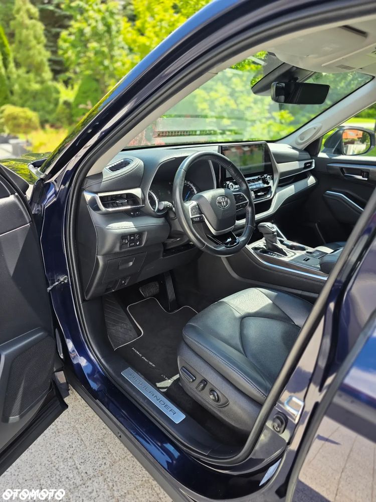 Toyota Highlander 2.5 Hybrid Executive Style - 17