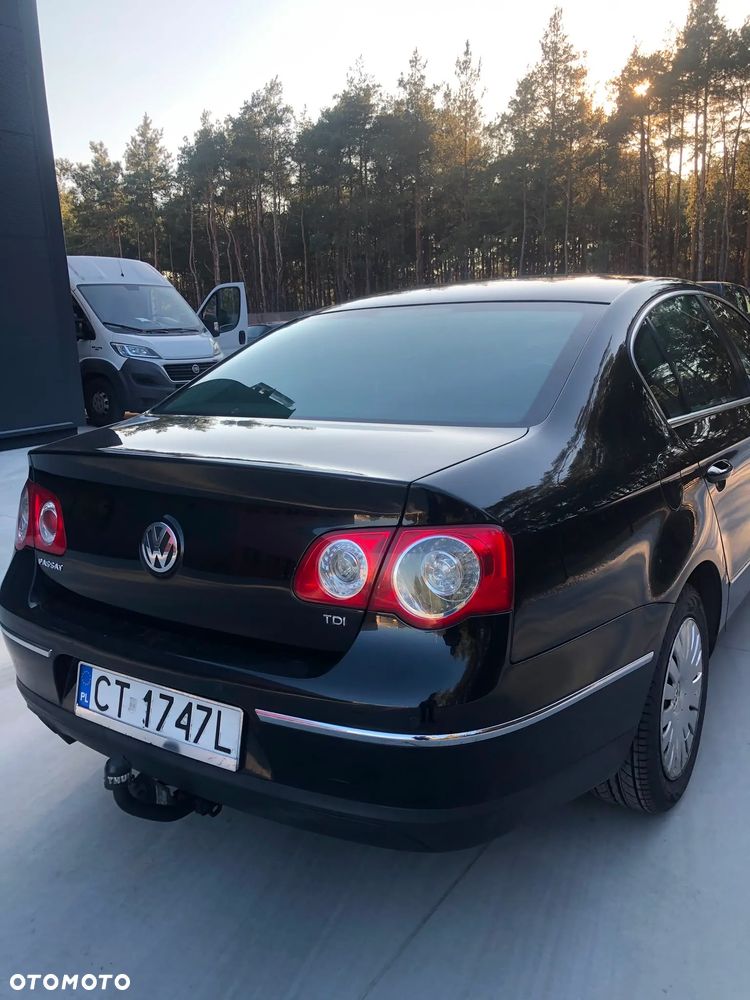 Volkswagen Passat 2.0 TDI 4Mot Comfortline - 5