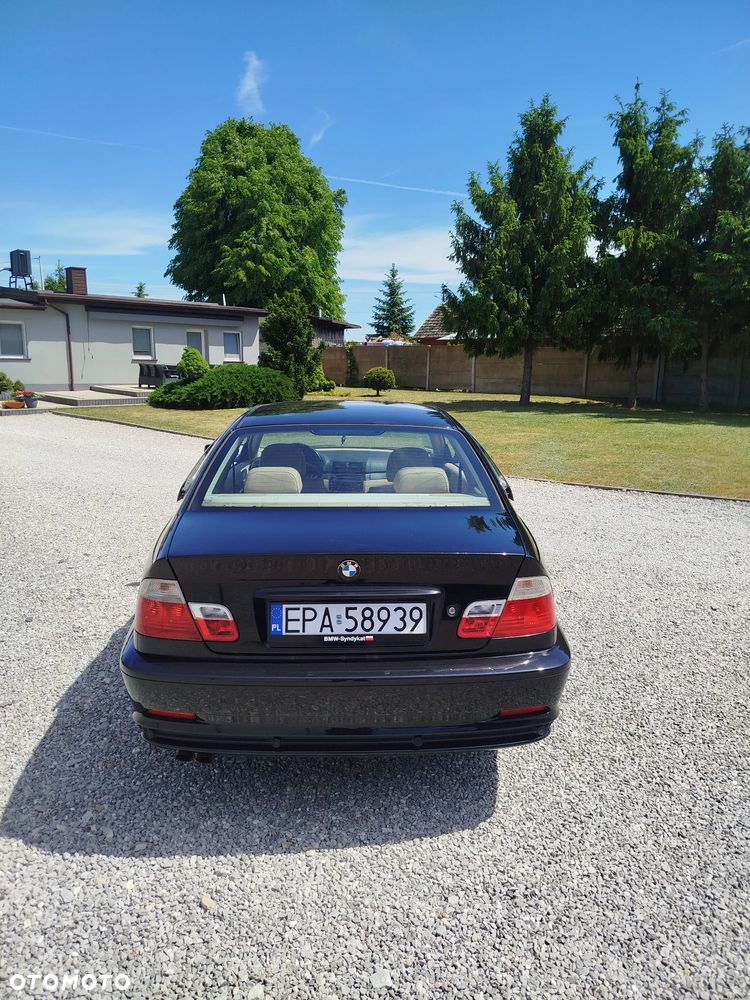 BMW Seria 3 320i - 6