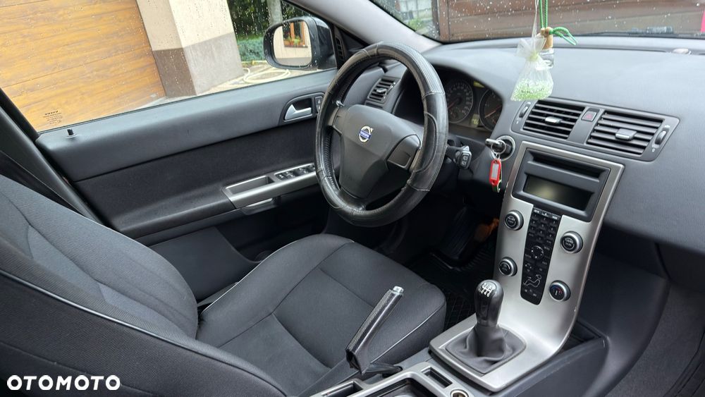 Volvo V50 D2 - 19