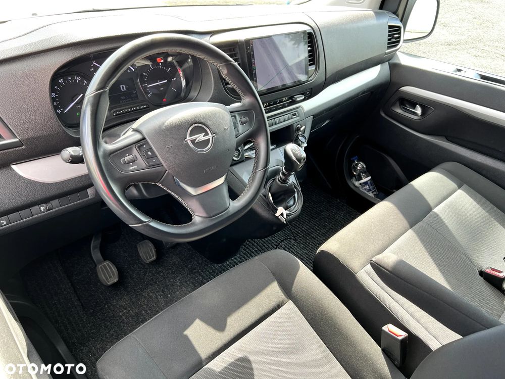Opel VIVARO - 11