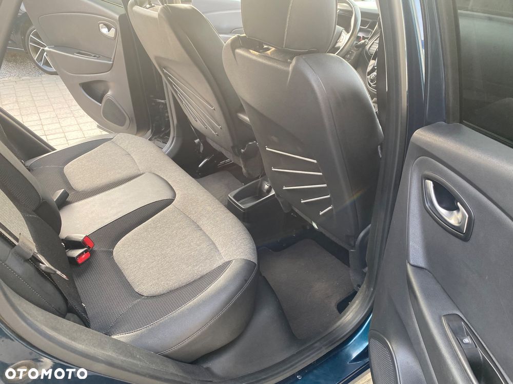 Renault Captur - 11
