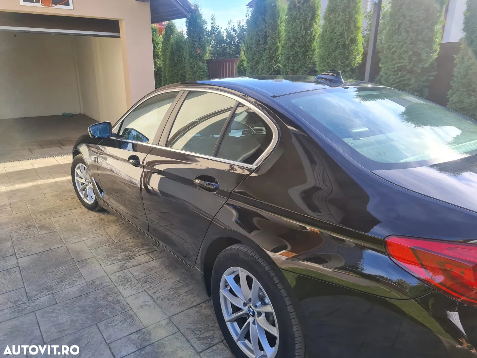 BMW Seria 5 520d xDrive AT - 7