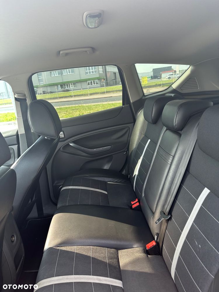 Ford Kuga 2.0 TDCi Titanium FWD - 18