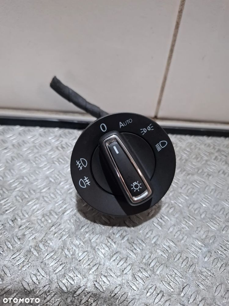 Przełącznik świateł Seat Leon III 2014 rok nr 5G0941431AF - 1