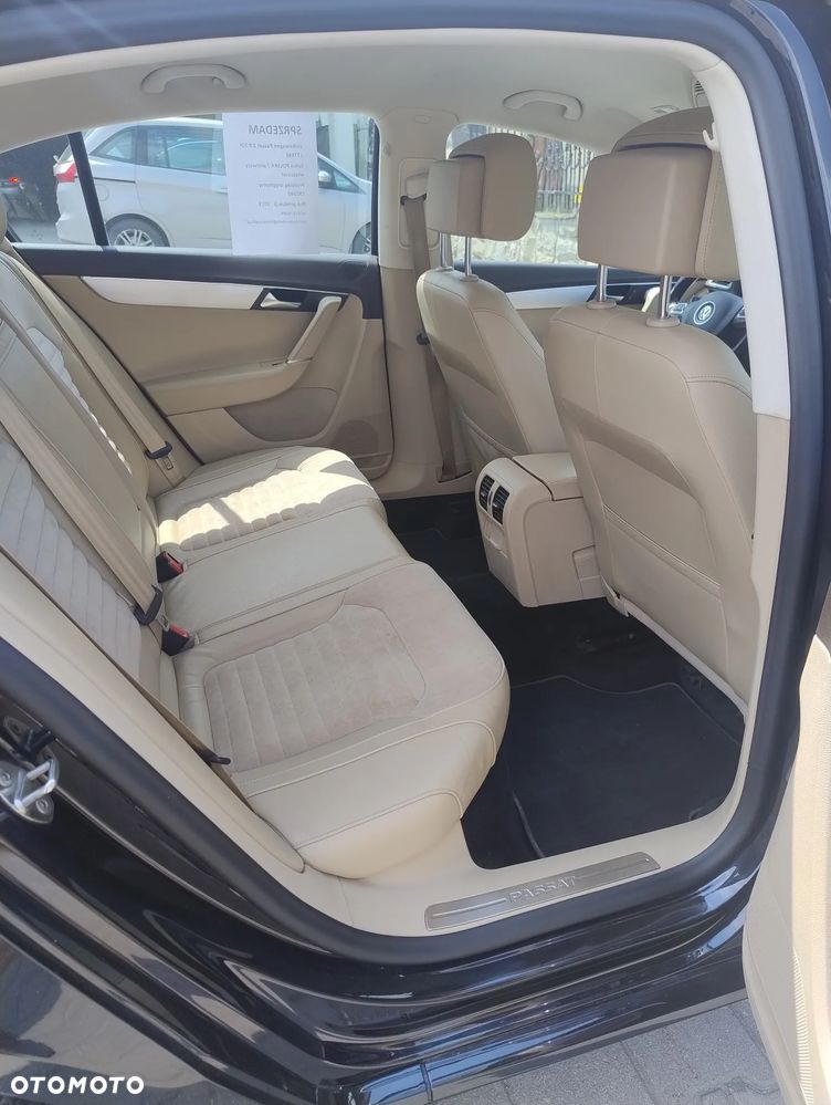 Volkswagen Passat 2.0 TDI Comfortline - 10