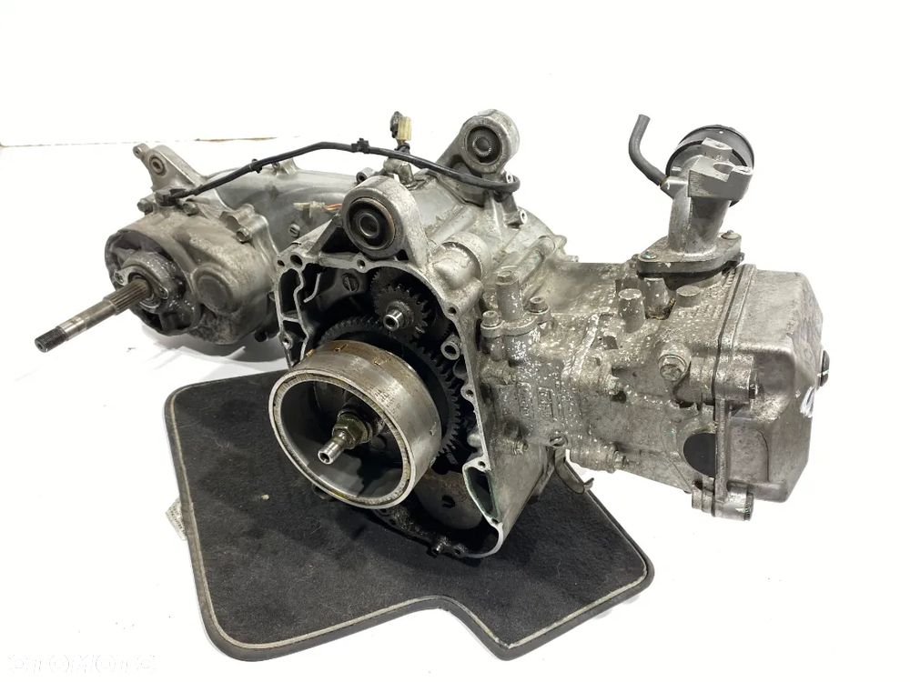 Silnik Suzuki Burgman 125 13-19r. - 6