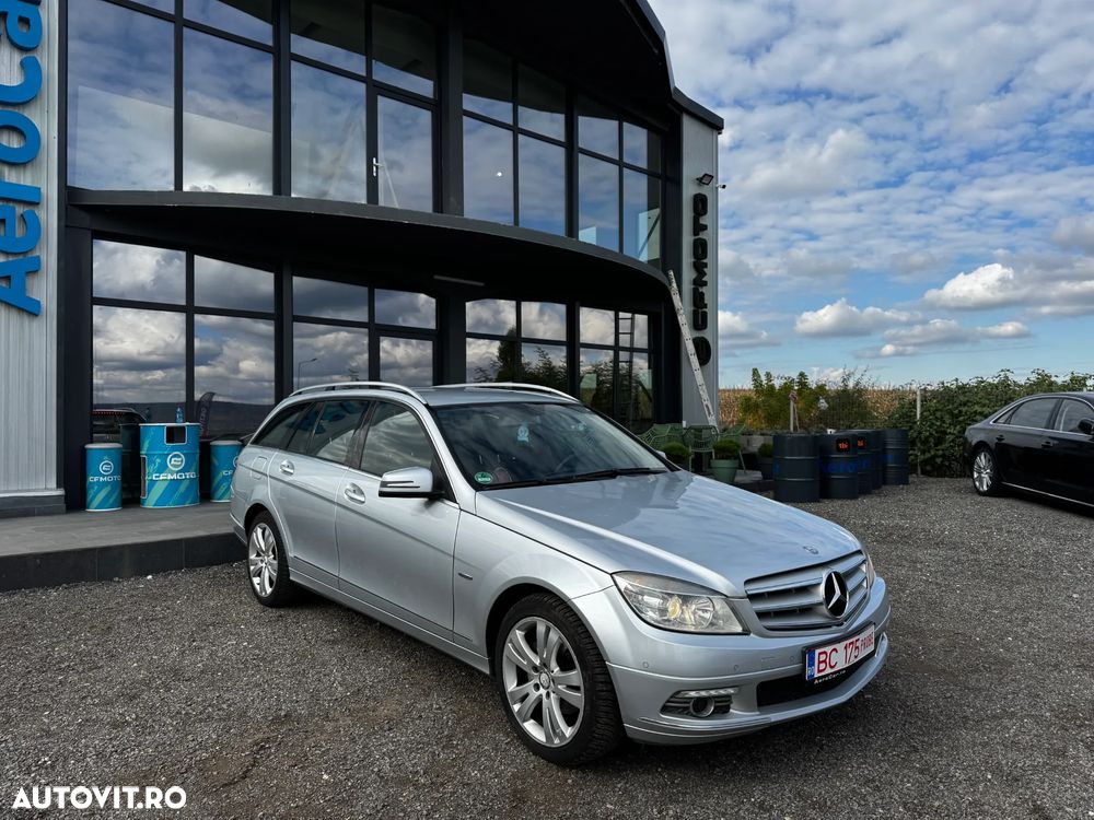 Mercedes-Benz C 180 Kompressor Automatik BlueEFFICIENCY - 4