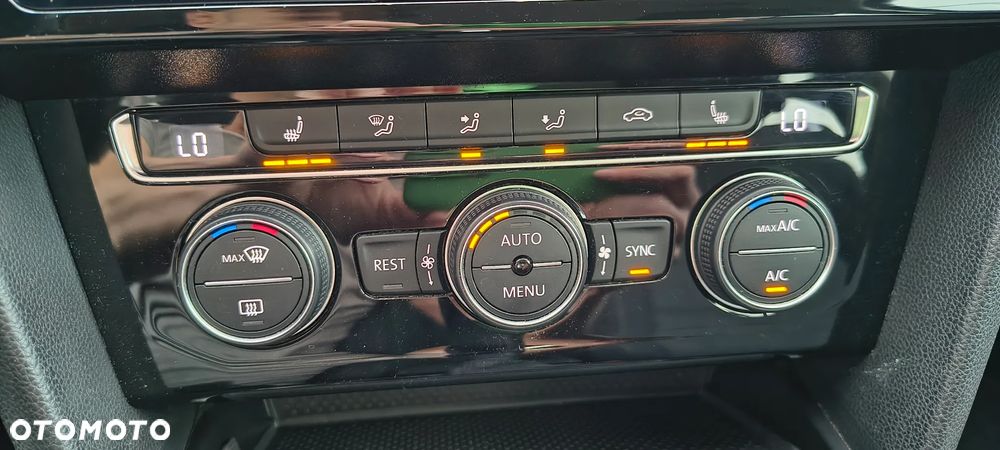 Volkswagen Passat 1.5 TSI EVO Business DSG - 18