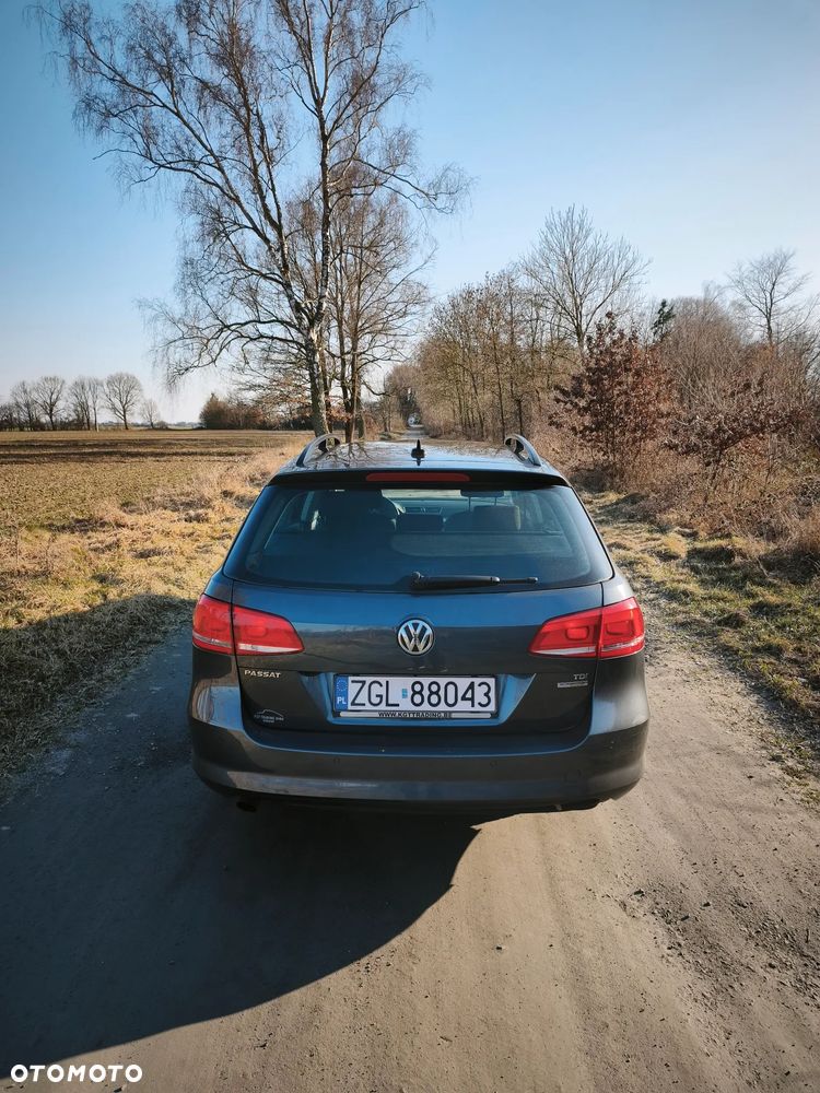 Volkswagen Passat 1.6 TDI BlueMotion Technology Trendline - 13