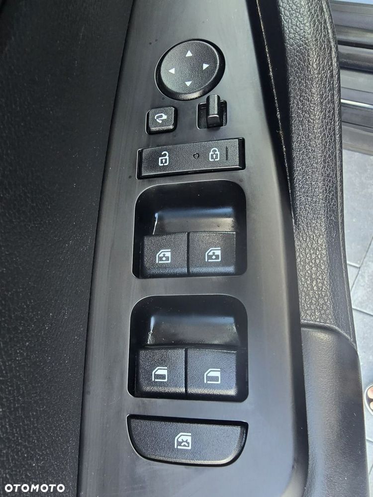 Kia Sportage - 18
