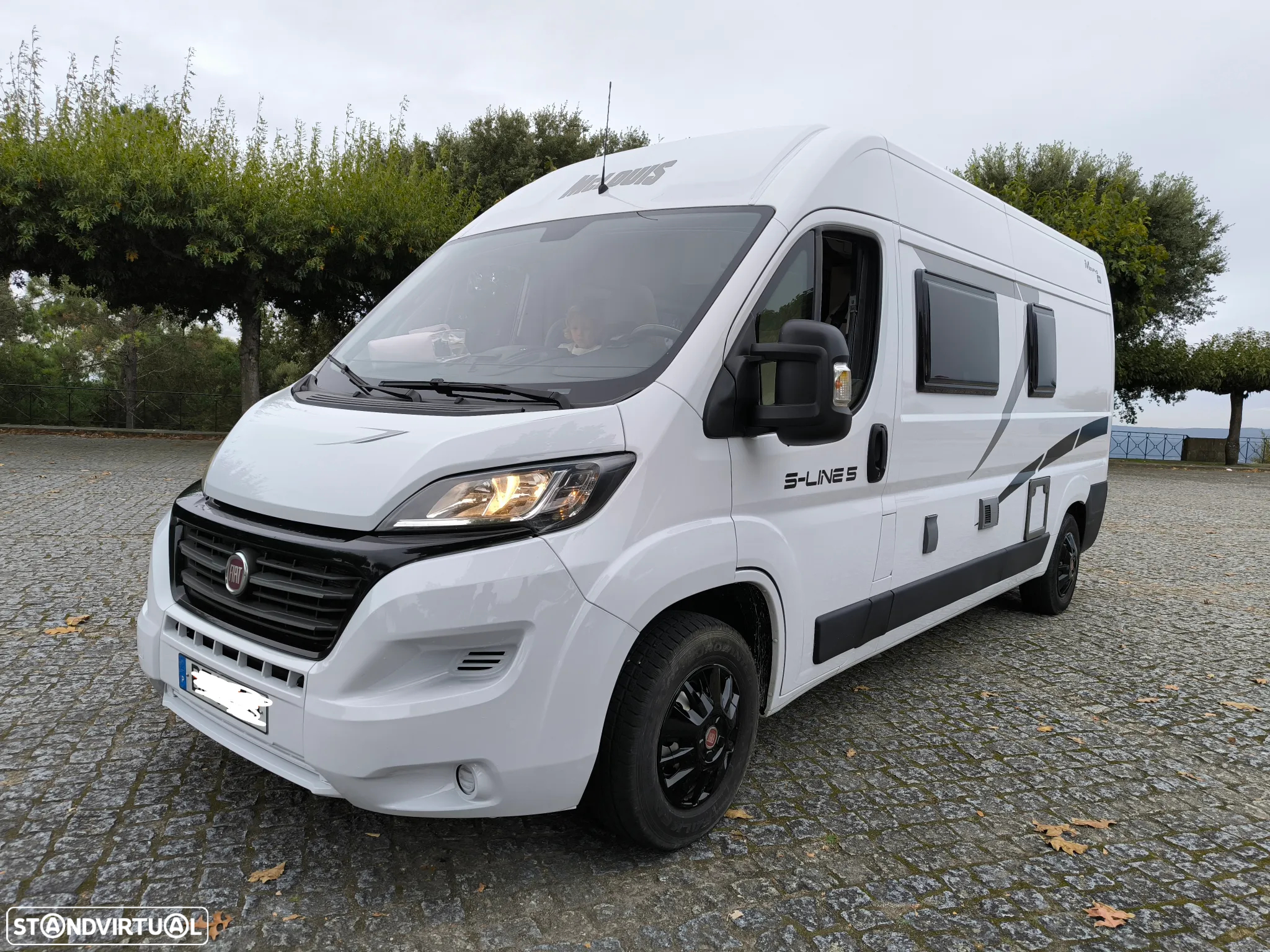 McLouis Menfys Van S-line - 3