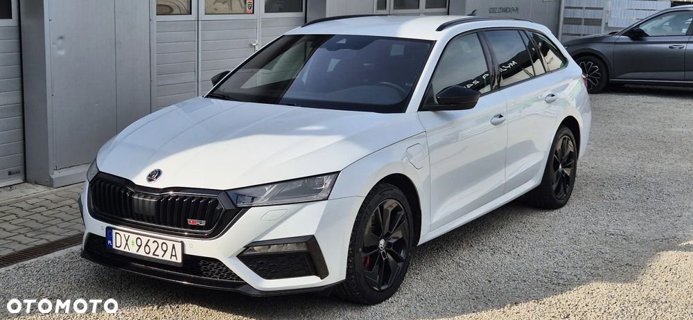 Skoda Octavia 1.4 TSI DSG RS First Edition - 3