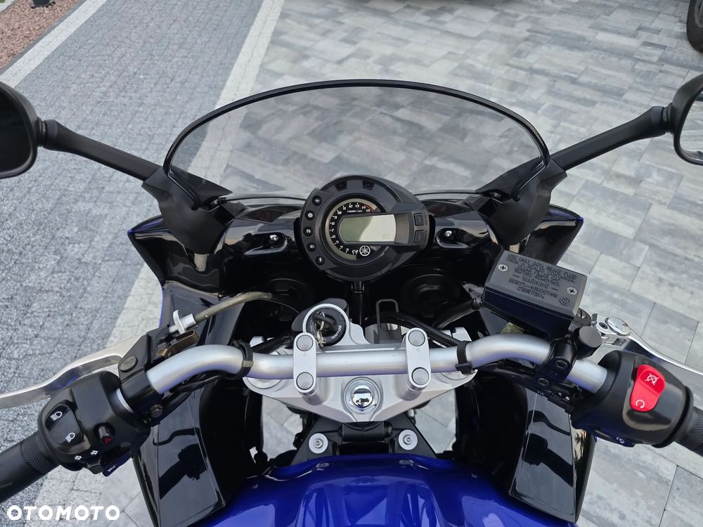 Yamaha FZ6 - 11