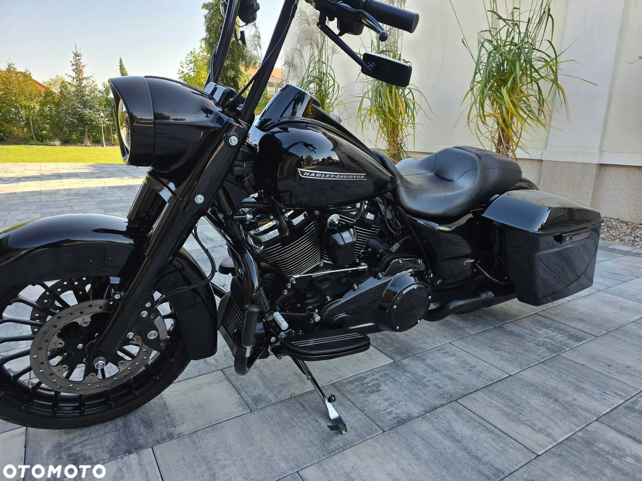 Harley-Davidson Touring Road King - 15