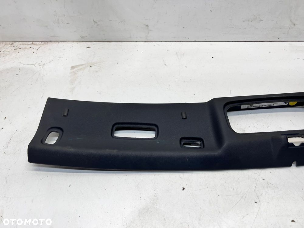 TAPICERKA RAMY OKNA AUDI A5 CABRIO 8F0867360E - 2