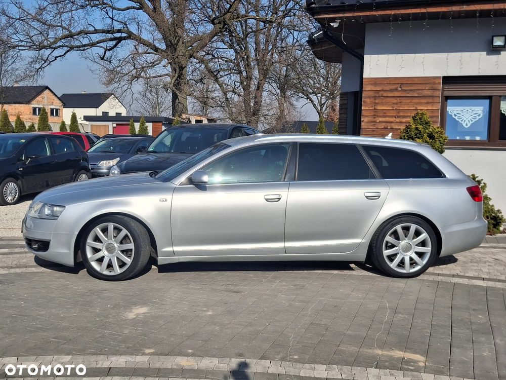 Audi A6 Avant - 11