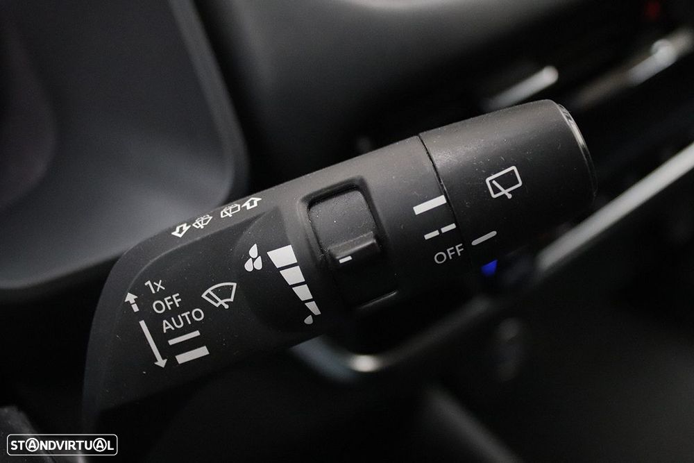 Nissan Qashqai 1.3 DIG-T Acenta Xtronic — fotografia 17
