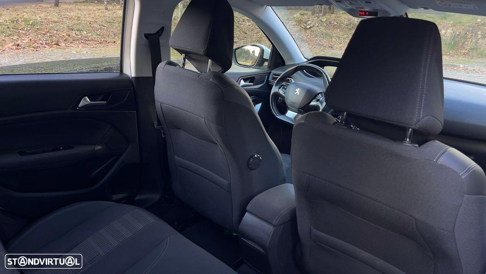 Peugeot 308 1.5 BlueHDi Allure Pack - 30