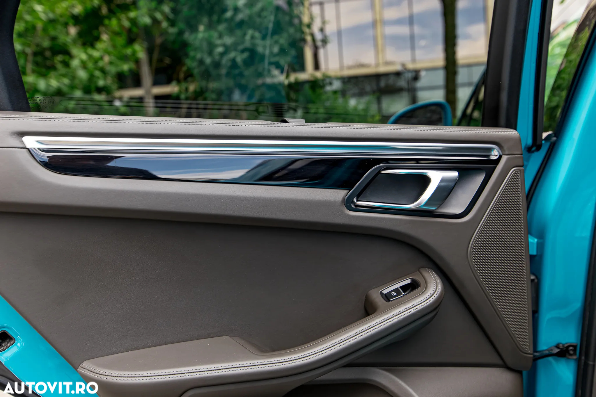 Porsche Macan Standard - 36