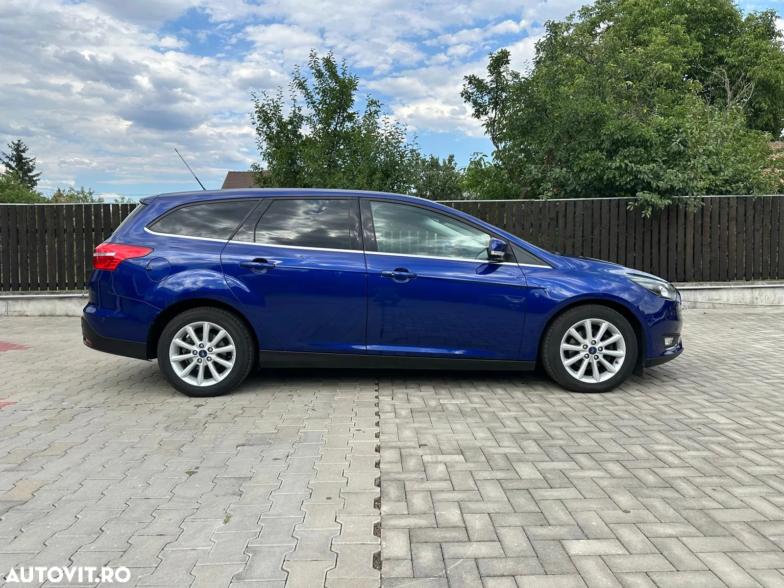Ford Focus 1.5 EcoBlue Start-Stopp-System TITANIUM X - 11