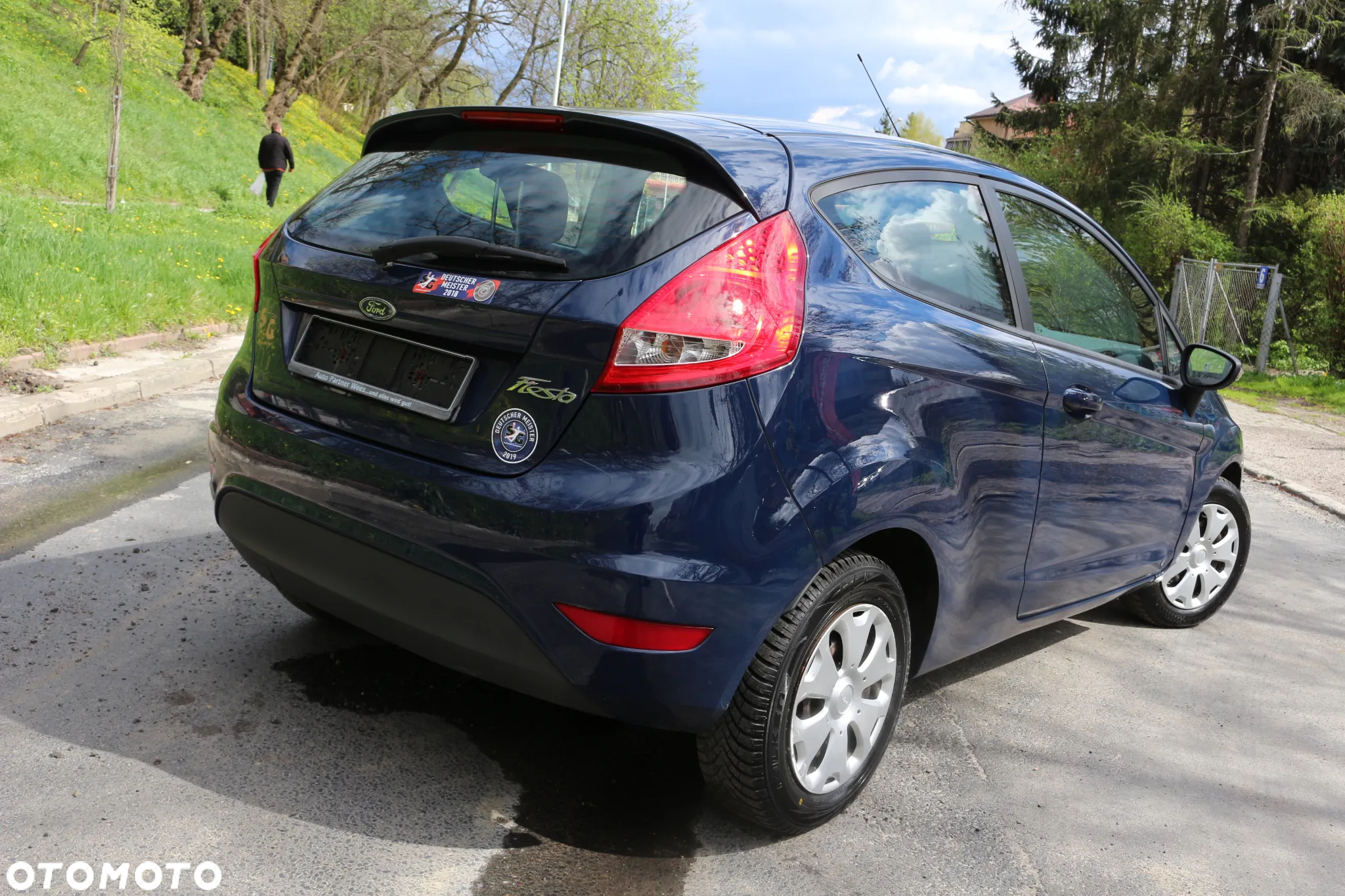 Ford Fiesta 1.4 Autom Champions Edition - 3