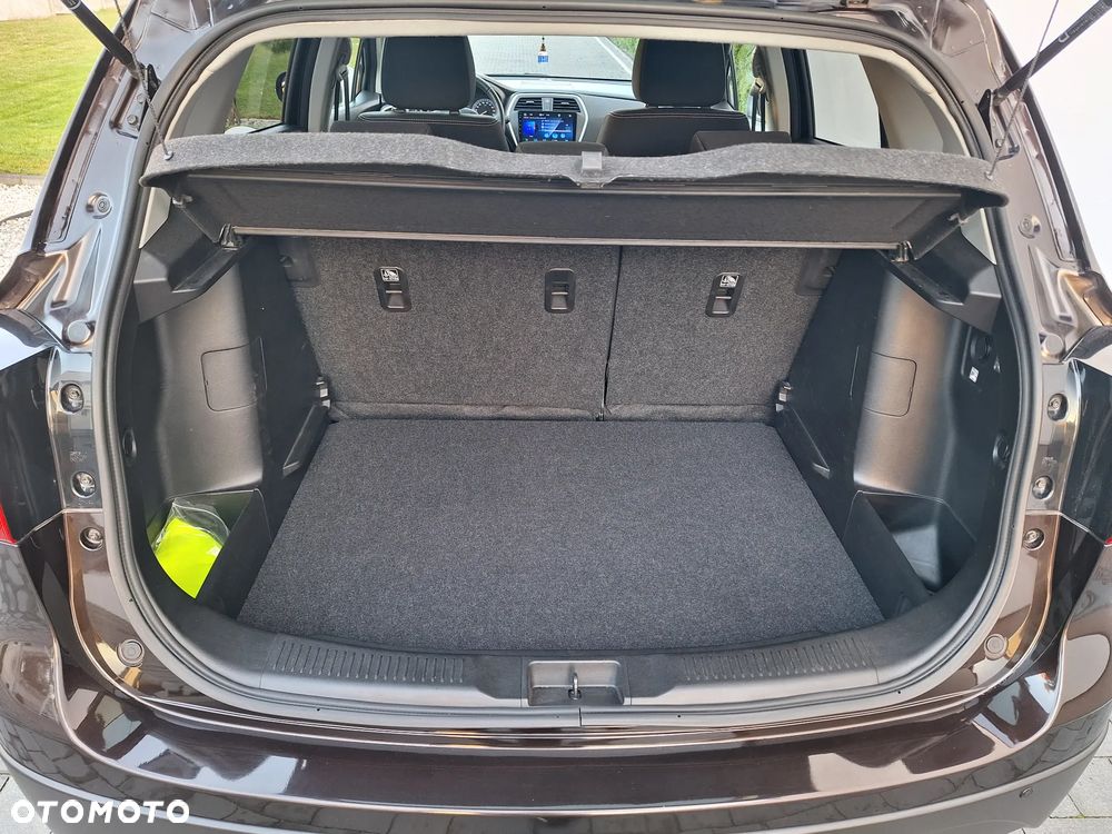 Suzuki SX4 S-Cross 1.6 Elegance - 35