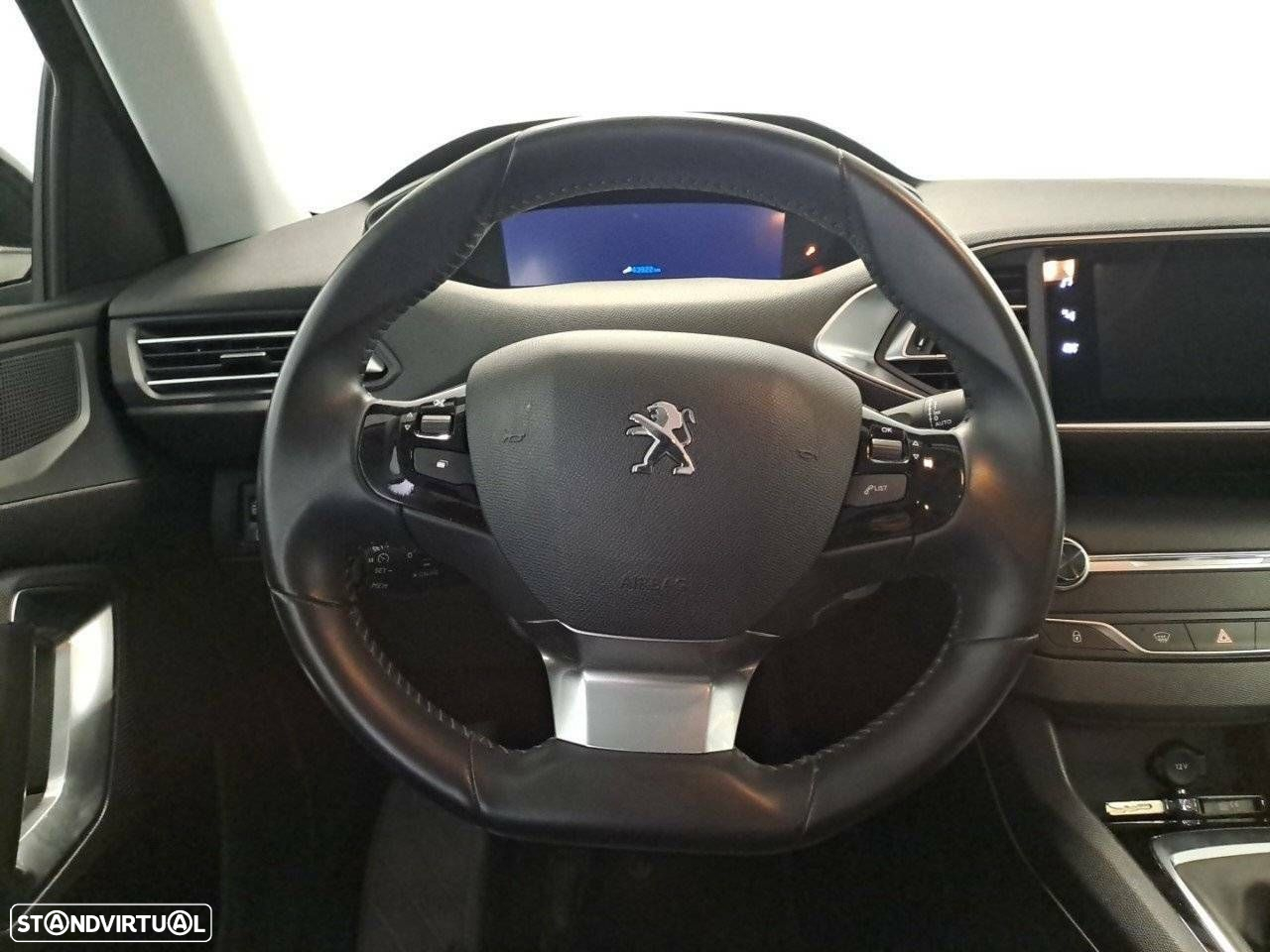 Peugeot 308 1.6 BlueHDi Style - 12