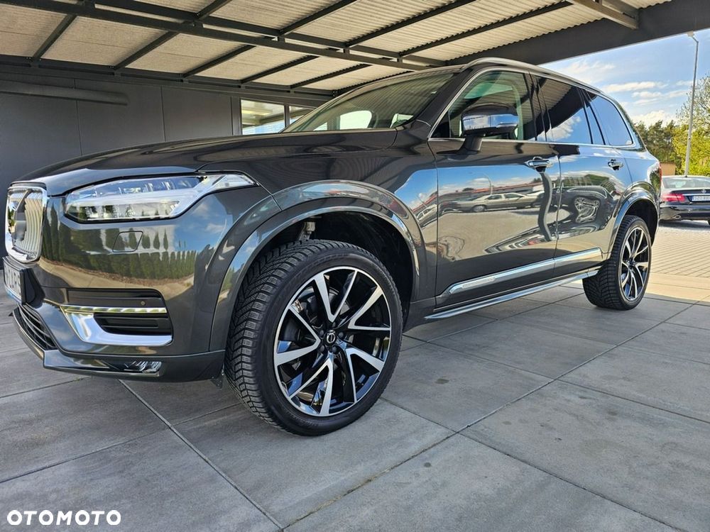 Volvo XC 90 - 8