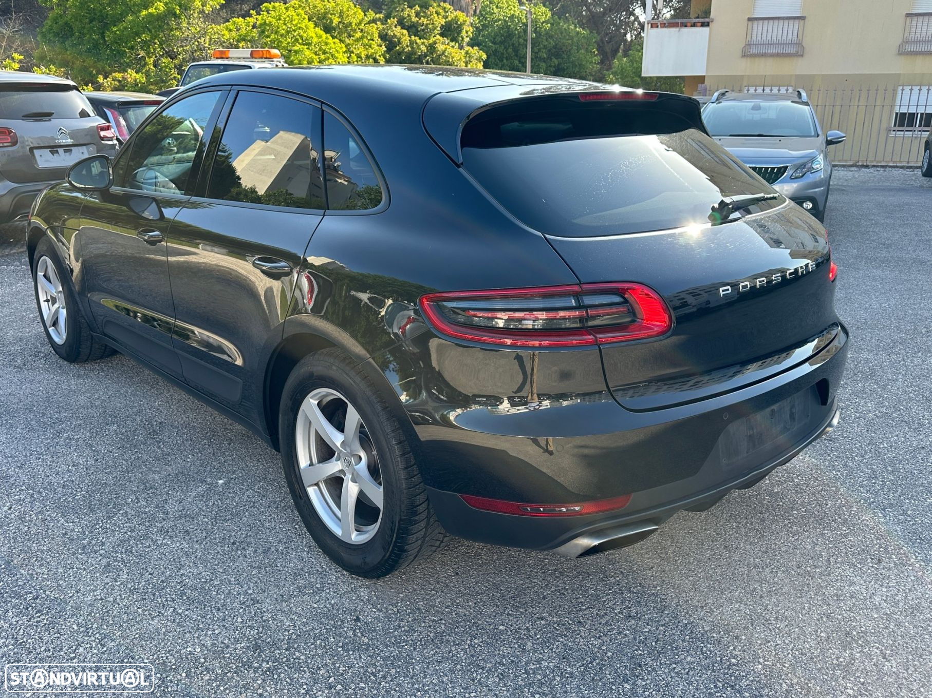 Porsche Macan Standard - 8