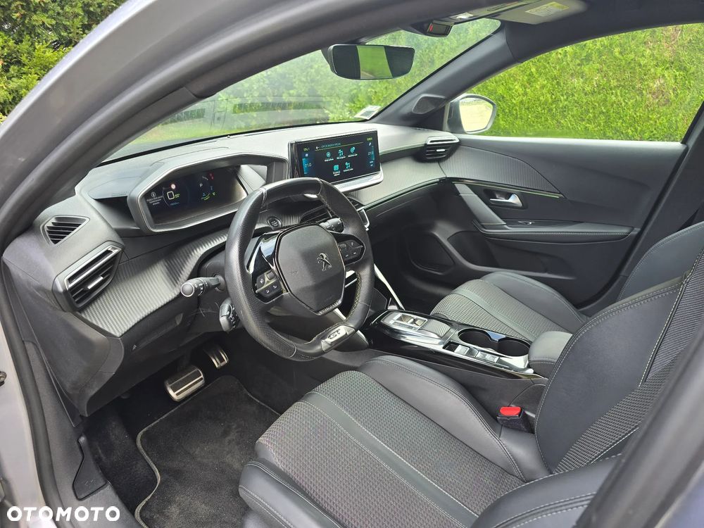 Peugeot 208 Elektromotor 136 GT - 20