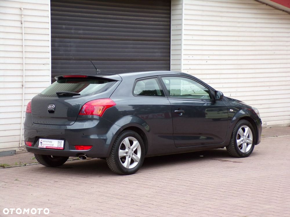 Kia ProCeed - 5