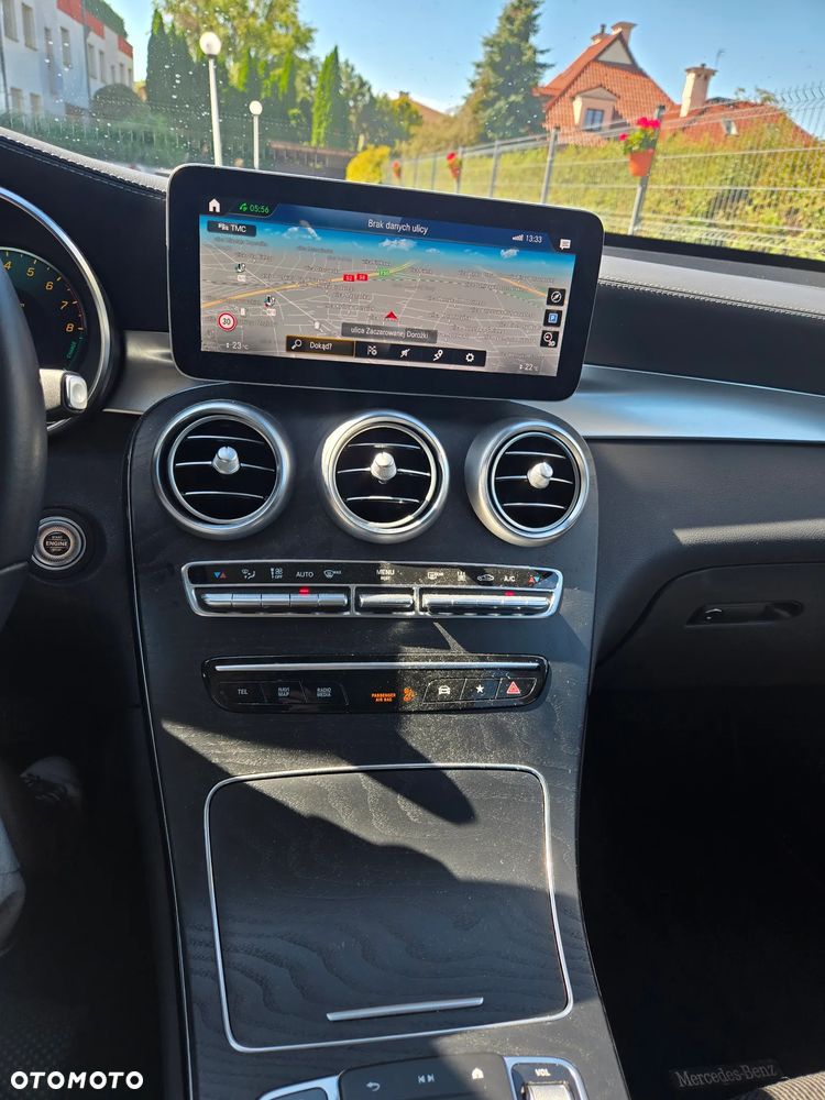 Mercedes-Benz GLC - 7