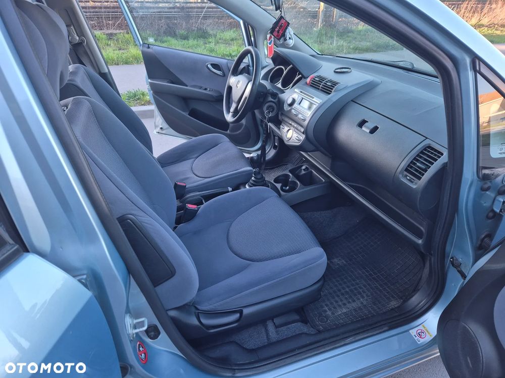 Honda Jazz 1.4 LS - 15