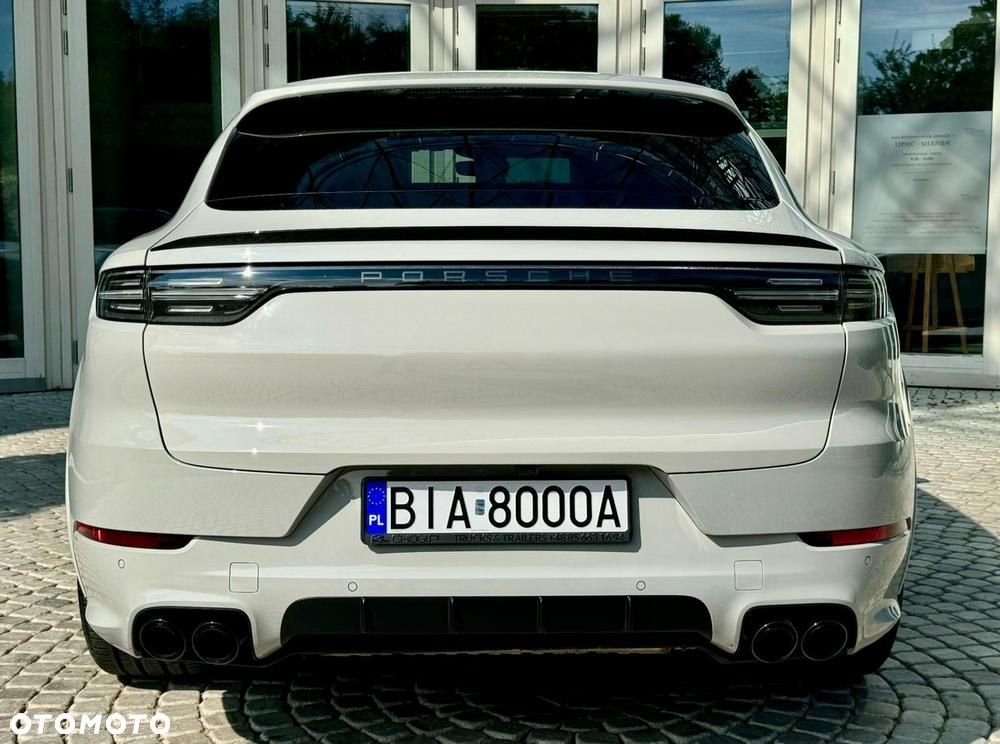 Porsche Cayenne Turbo - 7
