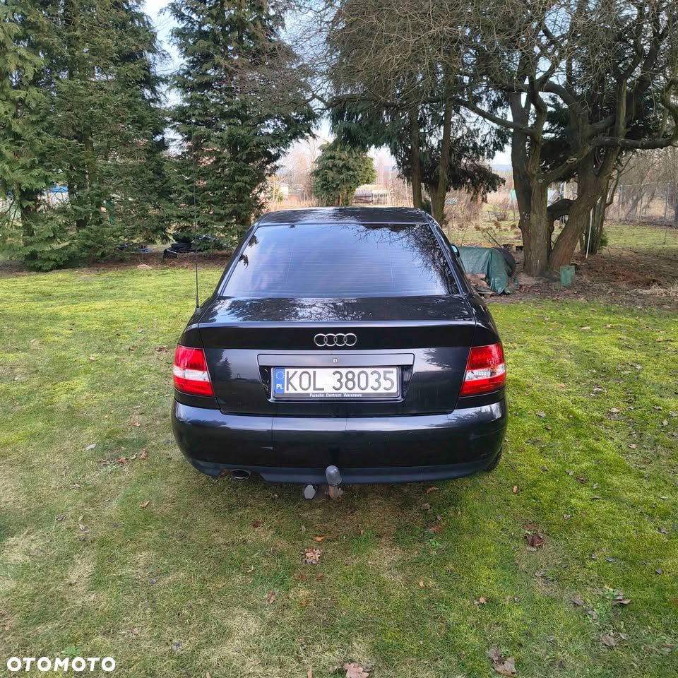 Audi A4 Limousine - 2